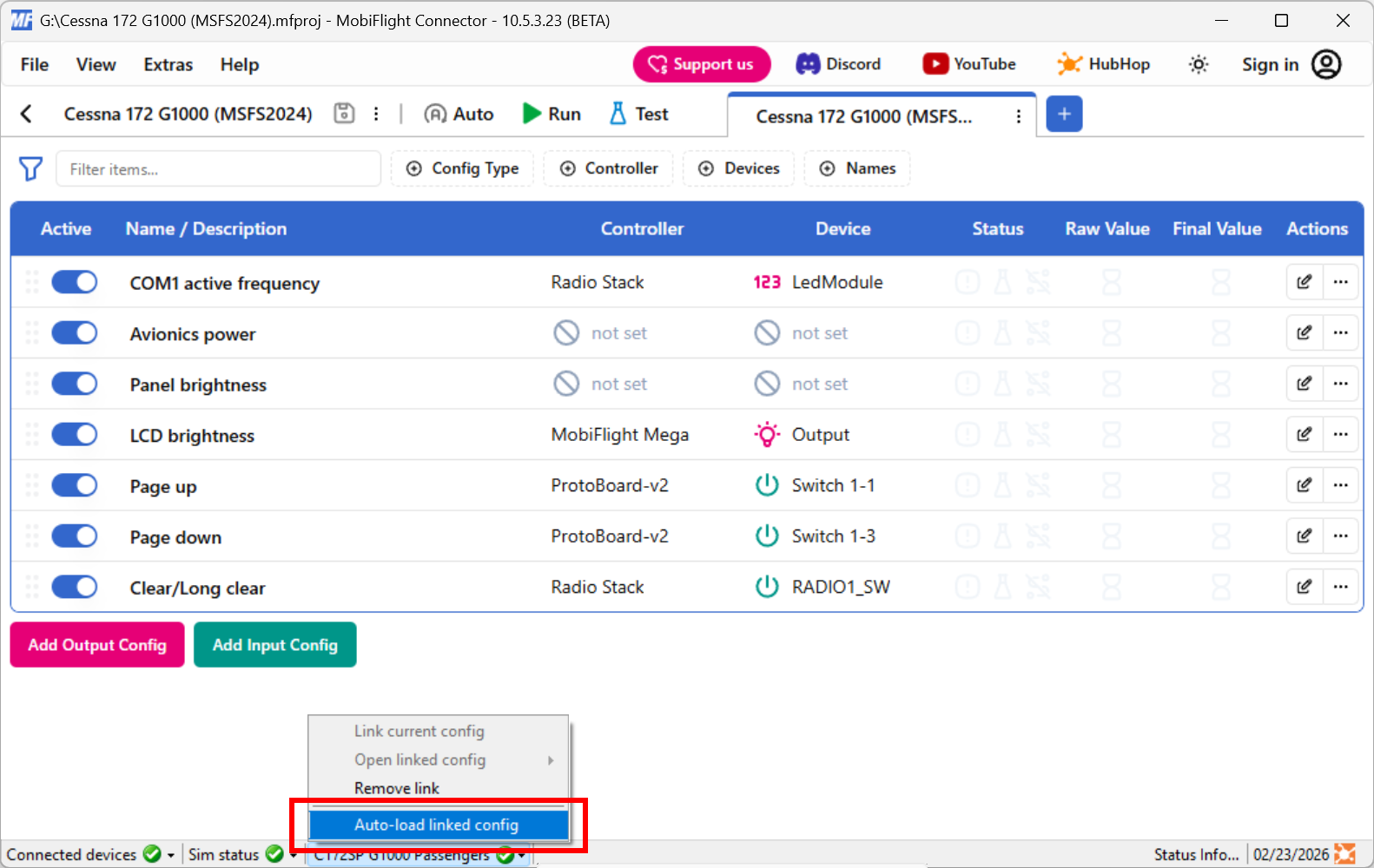 Screenshot of the main MobiFlight window with the aircraft menu open and the Auto-load linked config menu item unchecked and highlighted.